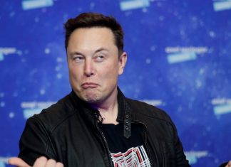 Tesla’s Elon Musk asks about converting ‘large transactions’ to bitcoin