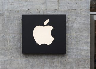 Italy consumer association sues Apple for planned iPhone obsolescence