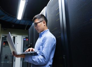 Amazon fixes security flaw in AWS Glue service