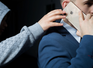 NoReboot attack fakes iOS phone shutdown to spy on you