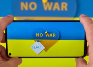 Anti-war hotline targets 40 million Russians