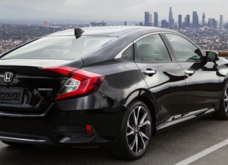 Automaker Cybersecurity Lagging Behind Tech Adoption, Experts Warn